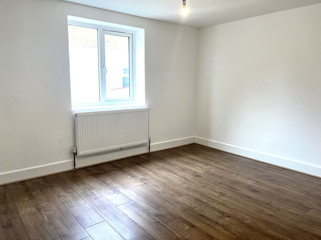 Property photo 1 of 5 Image
