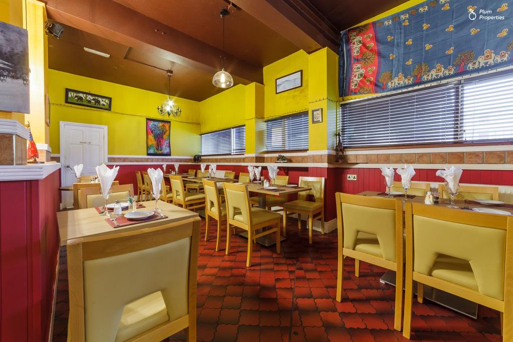 Property photo 3 of 19 Saffronrestaurant-6.Jpg