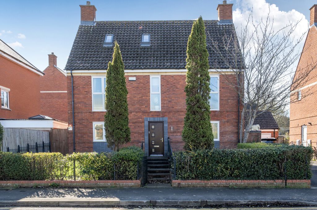 Property photo 1 of 20 1429406-1-69ba7ba...