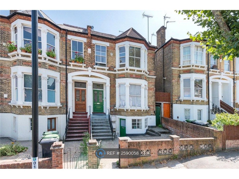 Property photo 1 of 32
