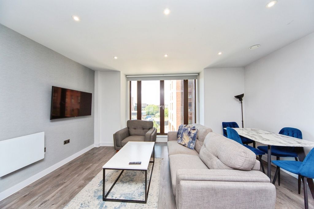 Property photo 3 of 15 Pbox-Img.Jpg