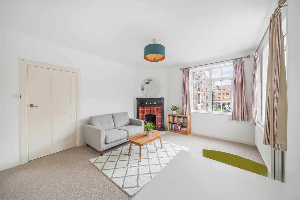 Property photo 3 of 8