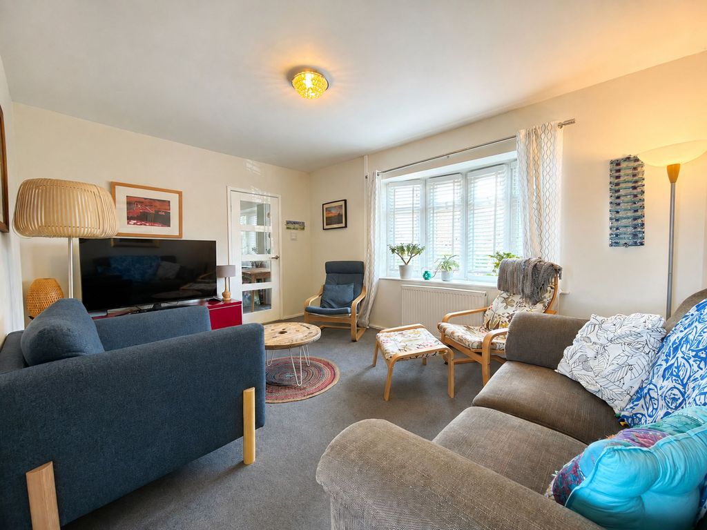 Property photo 2 of 15 Living Room