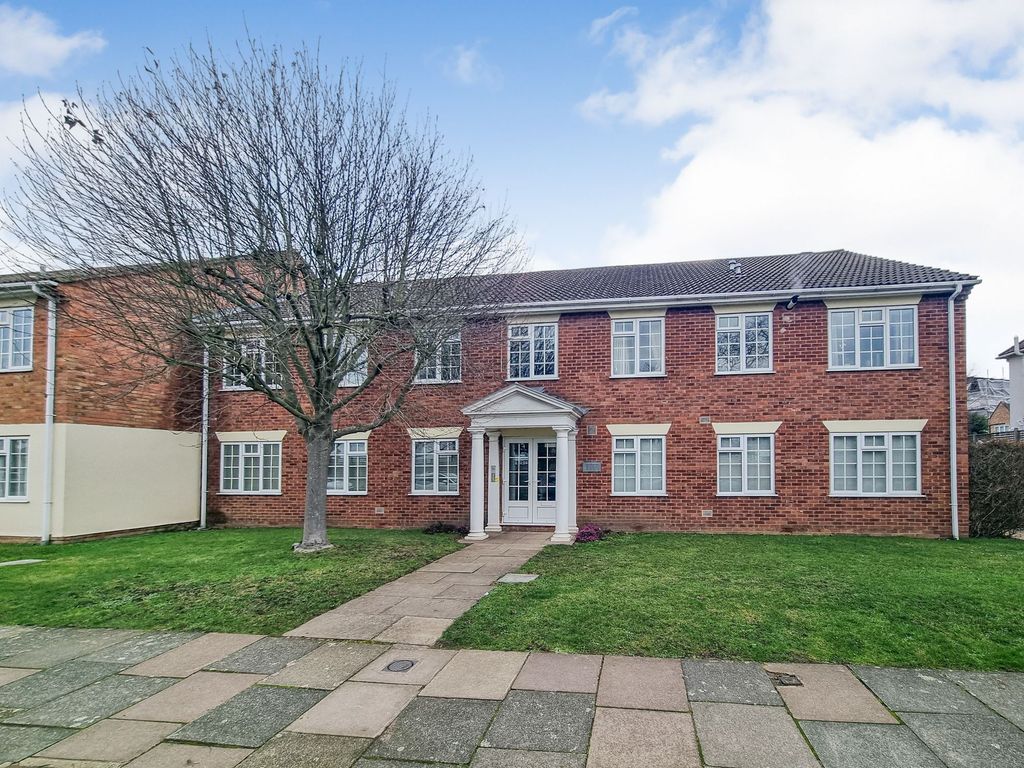 Property photo 1 of 9