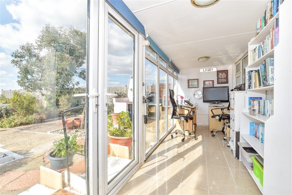 Property photo 3 of 13 Garden Room