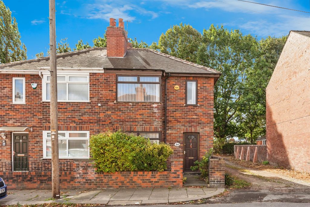 Property photo 1 of 17