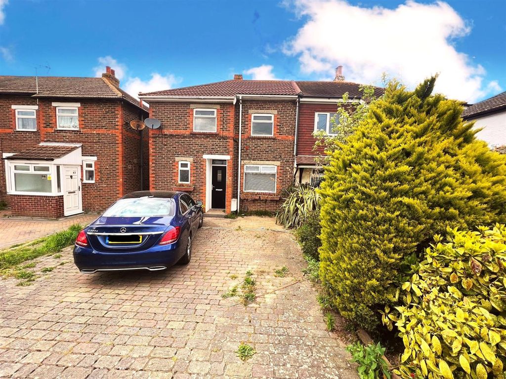 Property photo 1 of 22 0688Ed02-3E83-42F0-A957-10F468Fc967B.Jpg