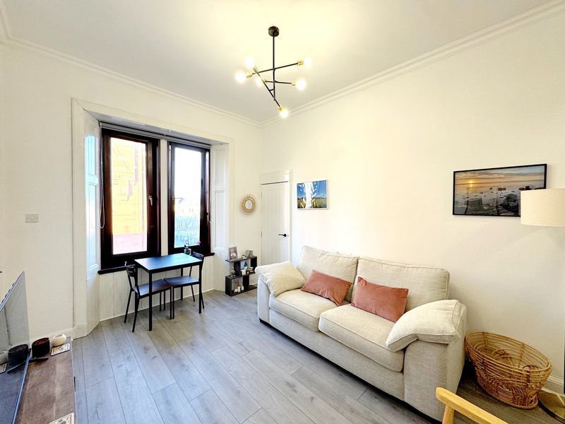 Property photo 3 of 8 Photo 3