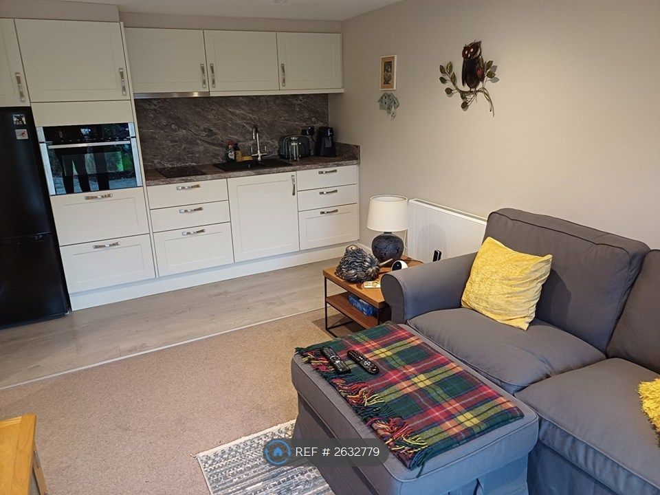 Property photo 2 of 8 Kitchen Area