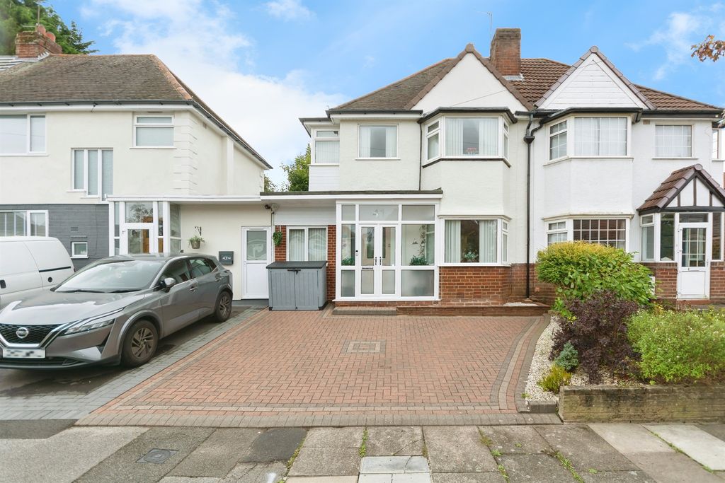 Property photo 1 of 31