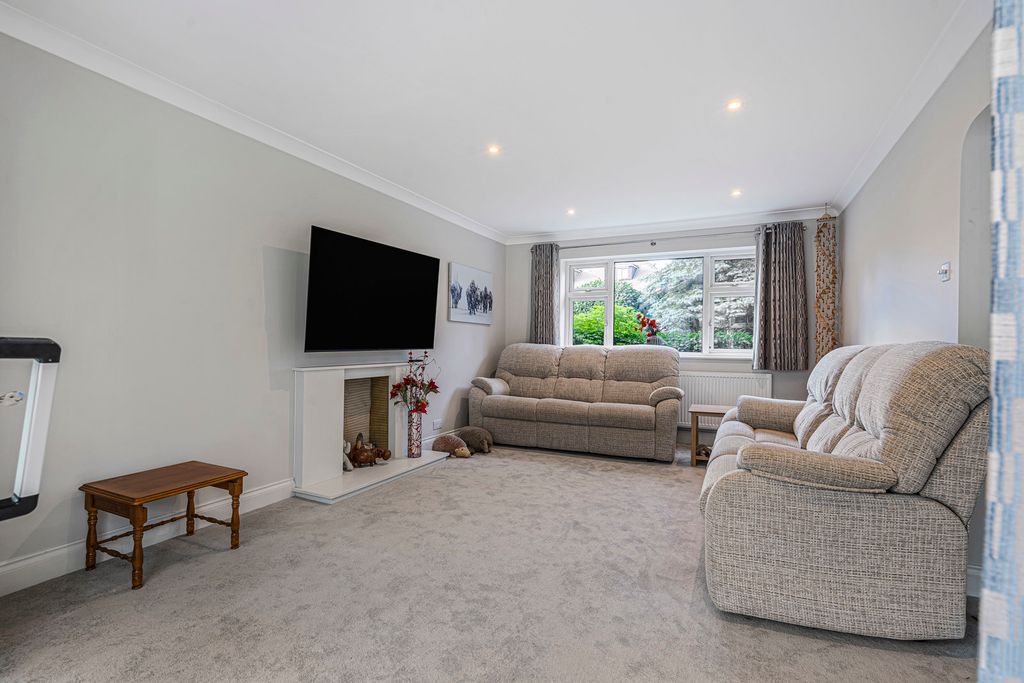 Property photo 2 of 34 Reception Room
