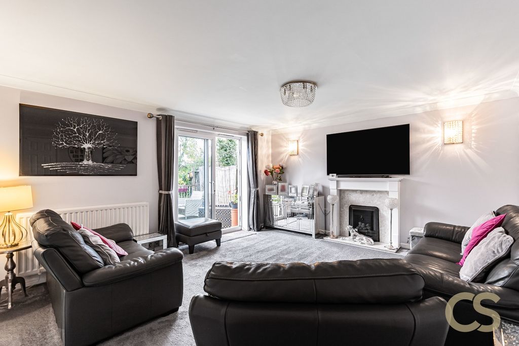 Property photo 2 of 23 4641145