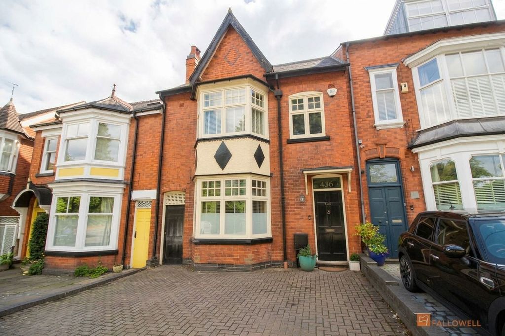 Property photo 1 of 30