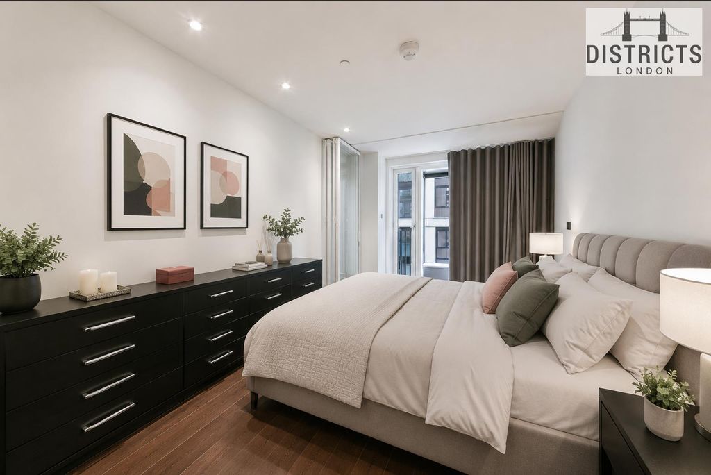 Property photo 2 of 9 Bedroom 1.Png