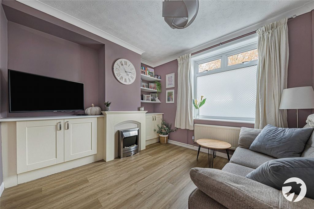 Property photo 2 of 28 Picture 2