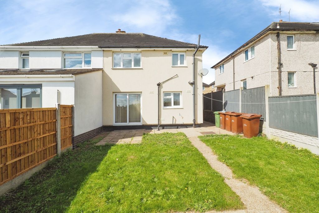 Property photo 1 of 18 Rear