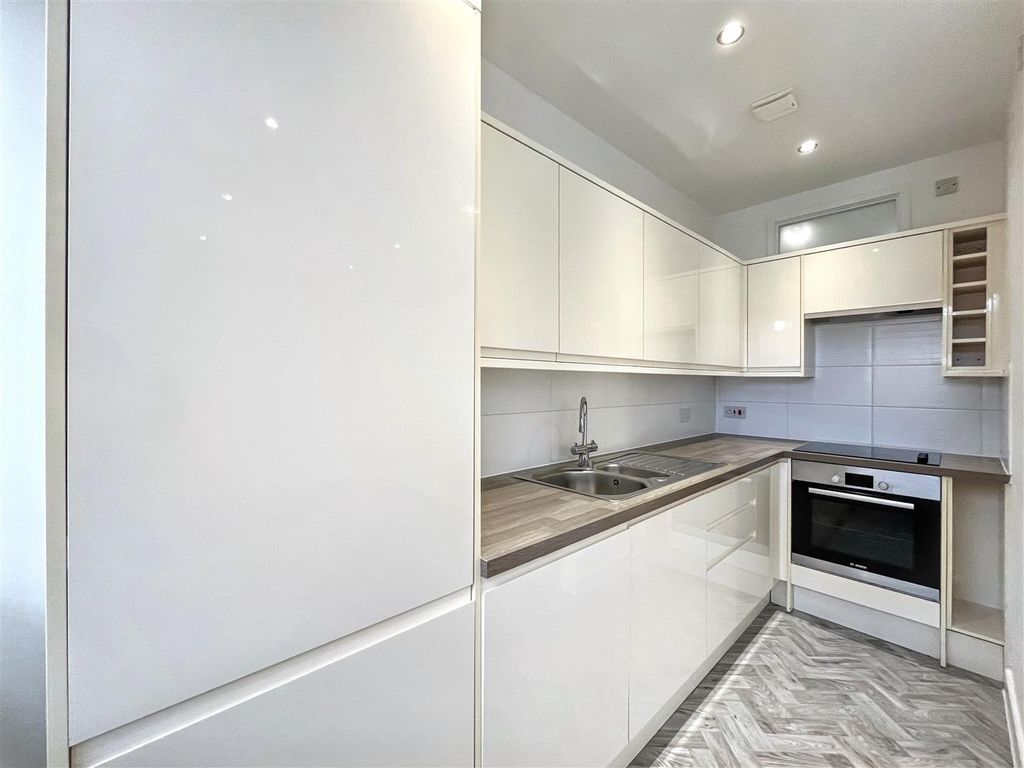 Property photo 3 of 5 Img_2926.Jpg