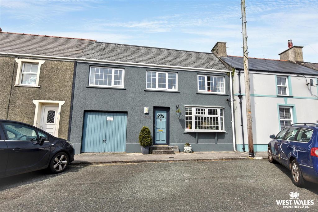 Additional image 4 of 4 bed terraced house for saleEast Back, Pembroke SA71