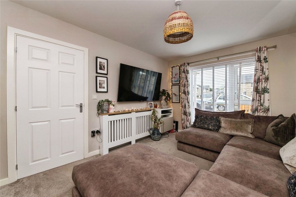 Property photo 2 of 13 Picture No. 27