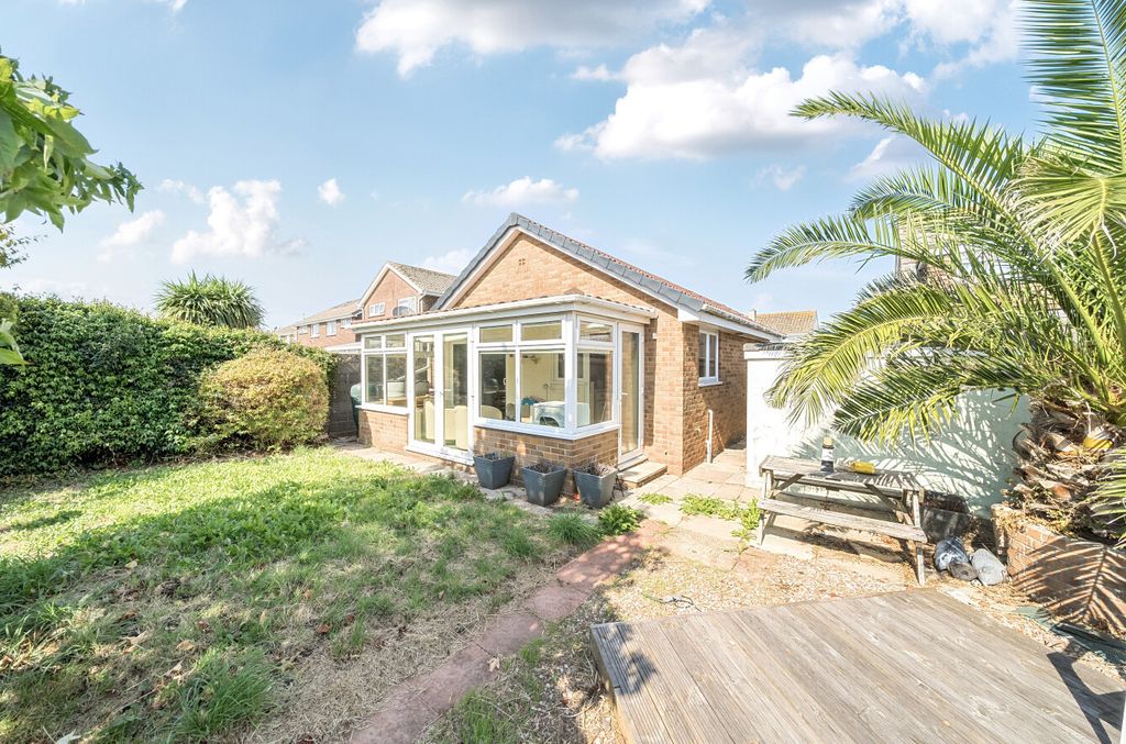 Property photo 3 of 19 3 - 1344196-1-68A74Aa...