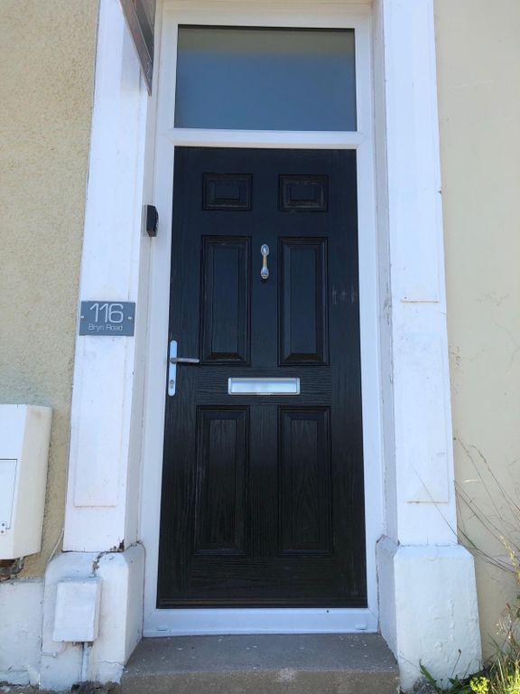 Property photo 2 of 48