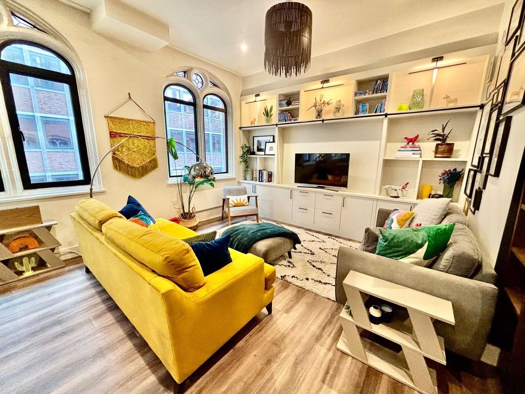 Property photo 1 of 17 Picture No. 14