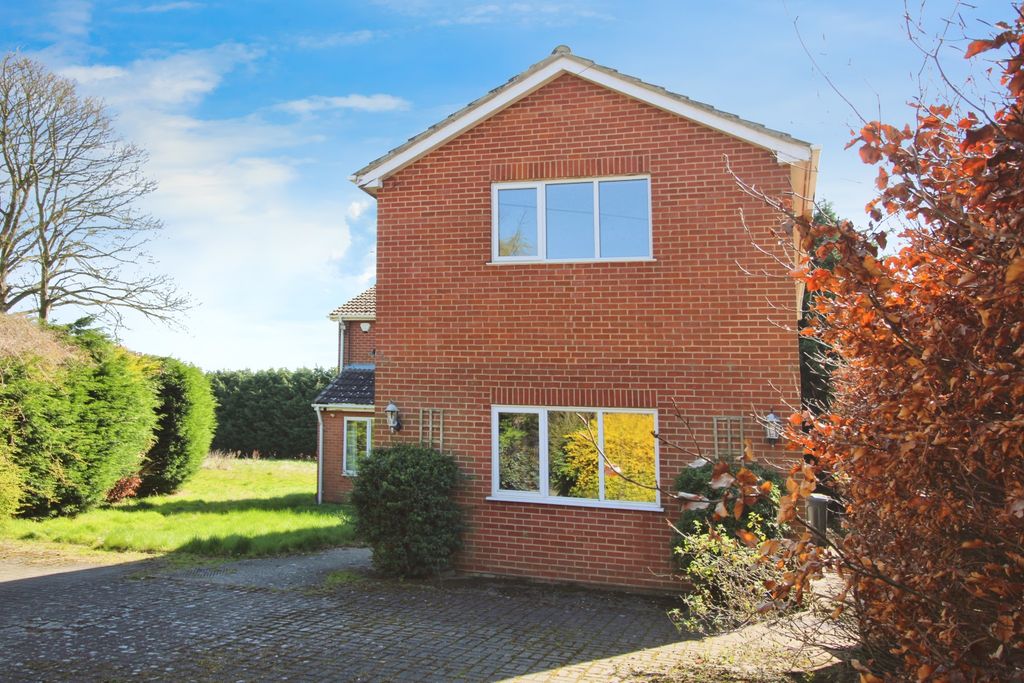 Property photo 1 of 35 Front.Jpg