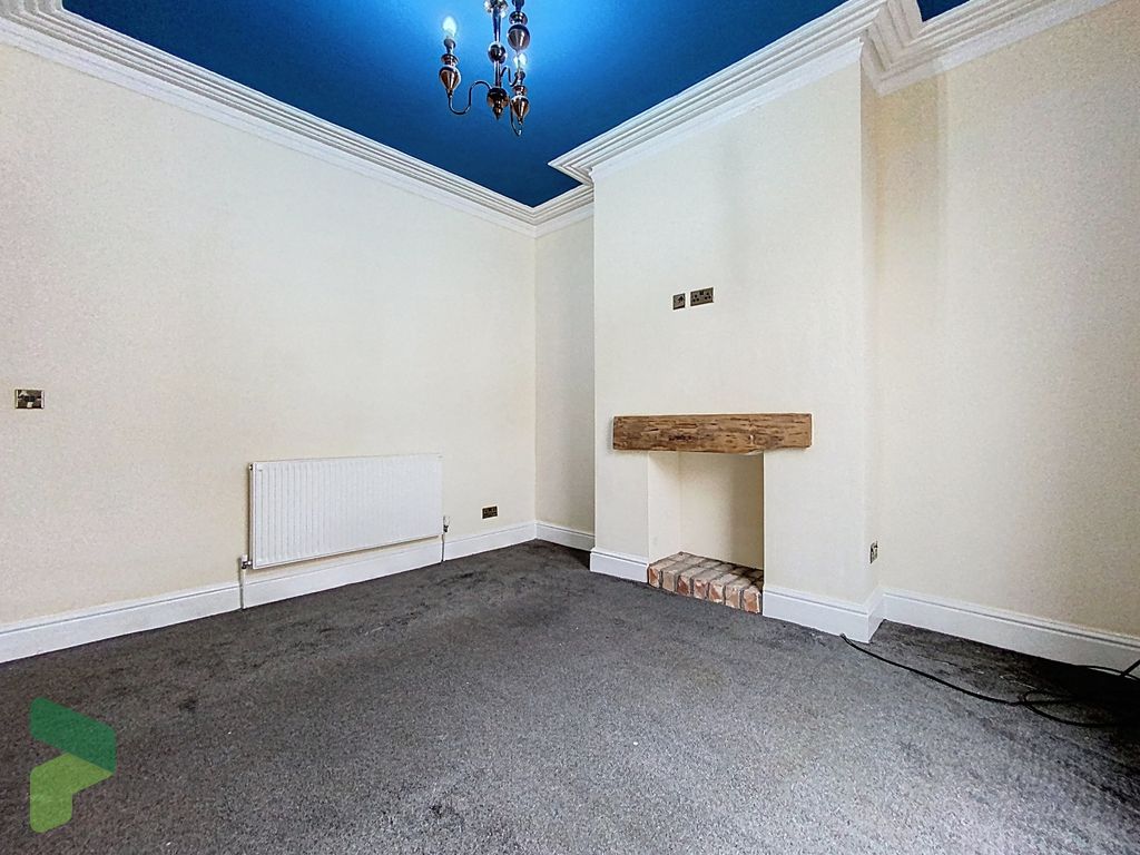 Property photo 3 of 26 Sitting Room