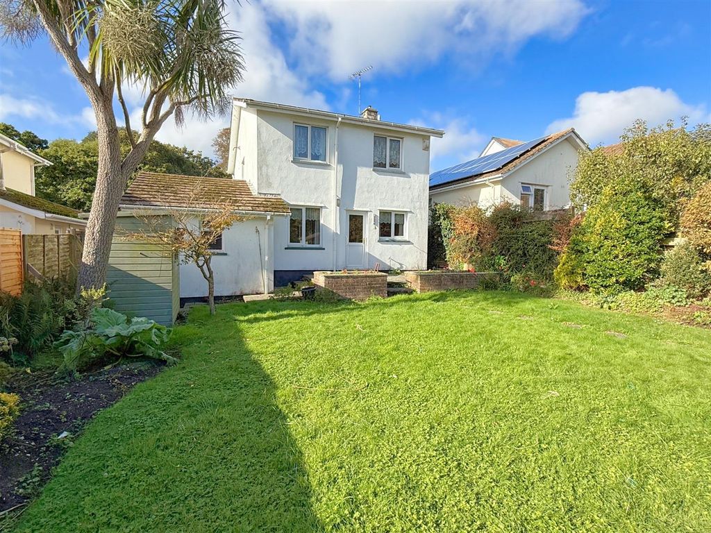 Property photo 3 of 15