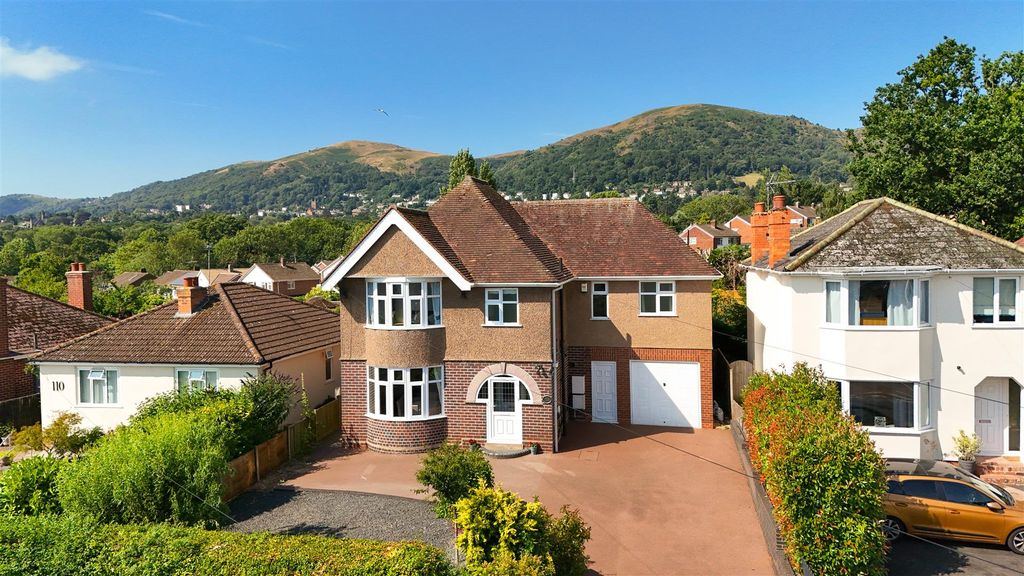 Property photo 1 of 25 Dji_Fly_20260714_103140_0387_1784029218450_Photo.J