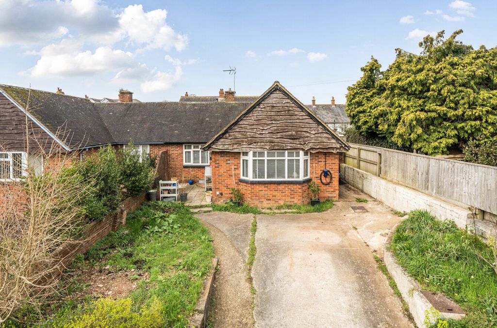 Property photo 1 of 13 Outside Front