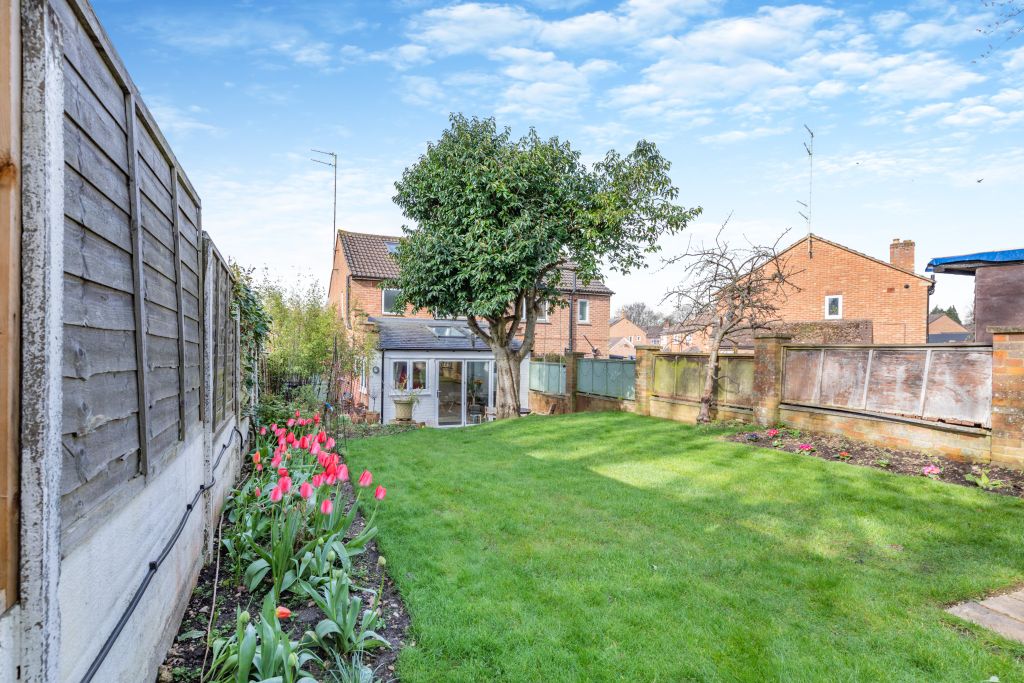 Property photo 2 of 9