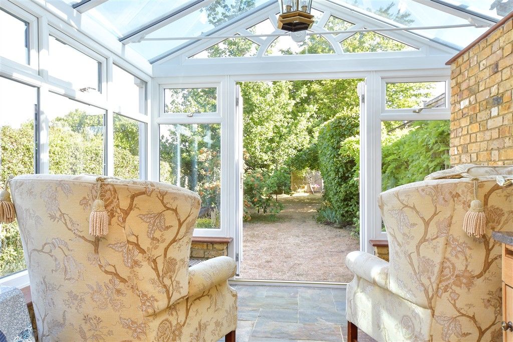Property photo 3 of 16 Conservatory