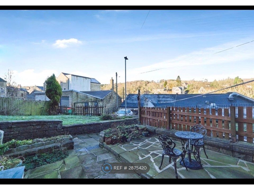 Property photo 2 of 7