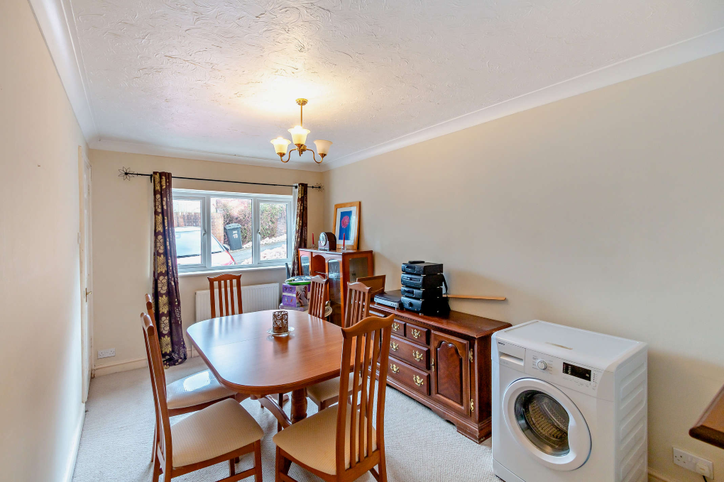 Property photo 3 of 5