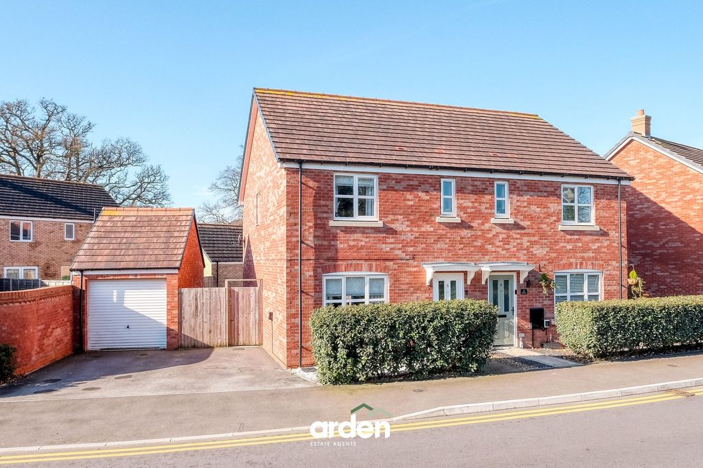 Property photo 1 of 13