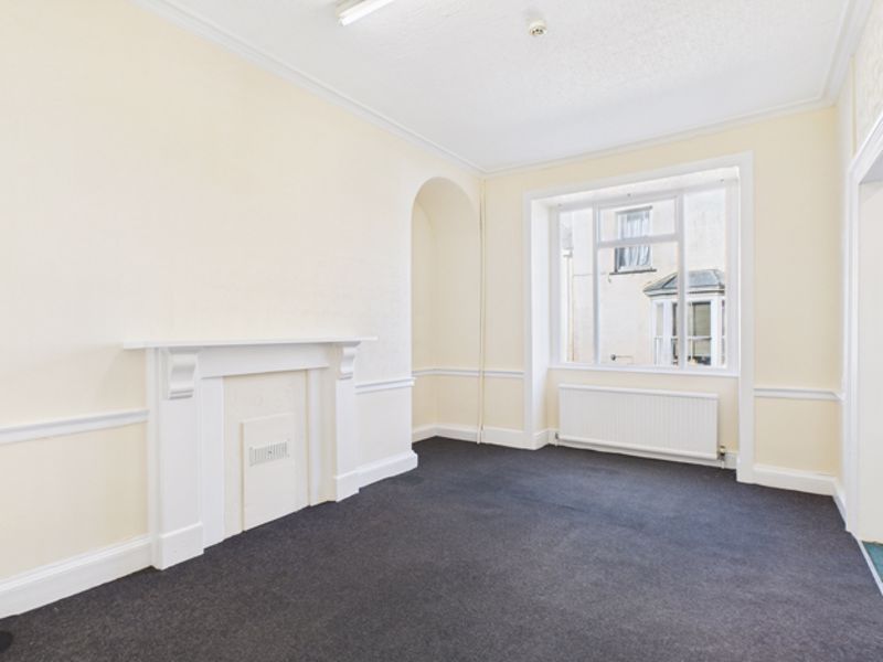 Property photo 2 of 21 Photo 4