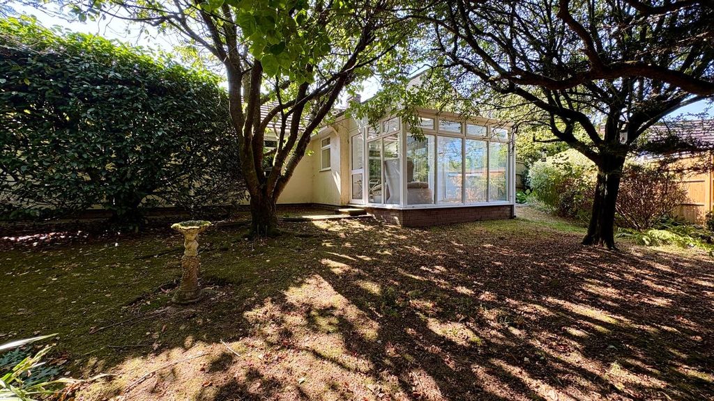 Property photo 2 of 19 Picture No. 02