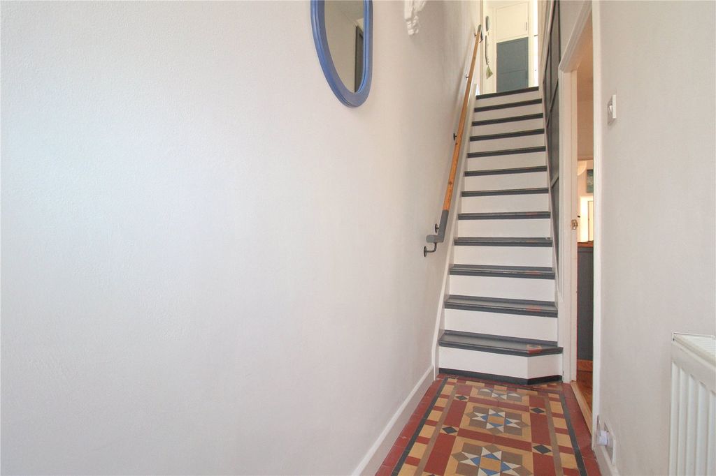 Property photo 3 of 20 Picture No. 12