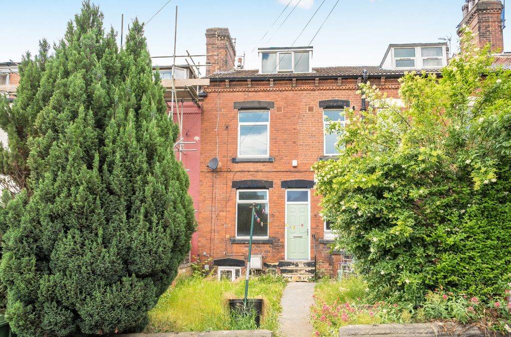 Property photo 1 of 15 1481738-1-6A3A898...