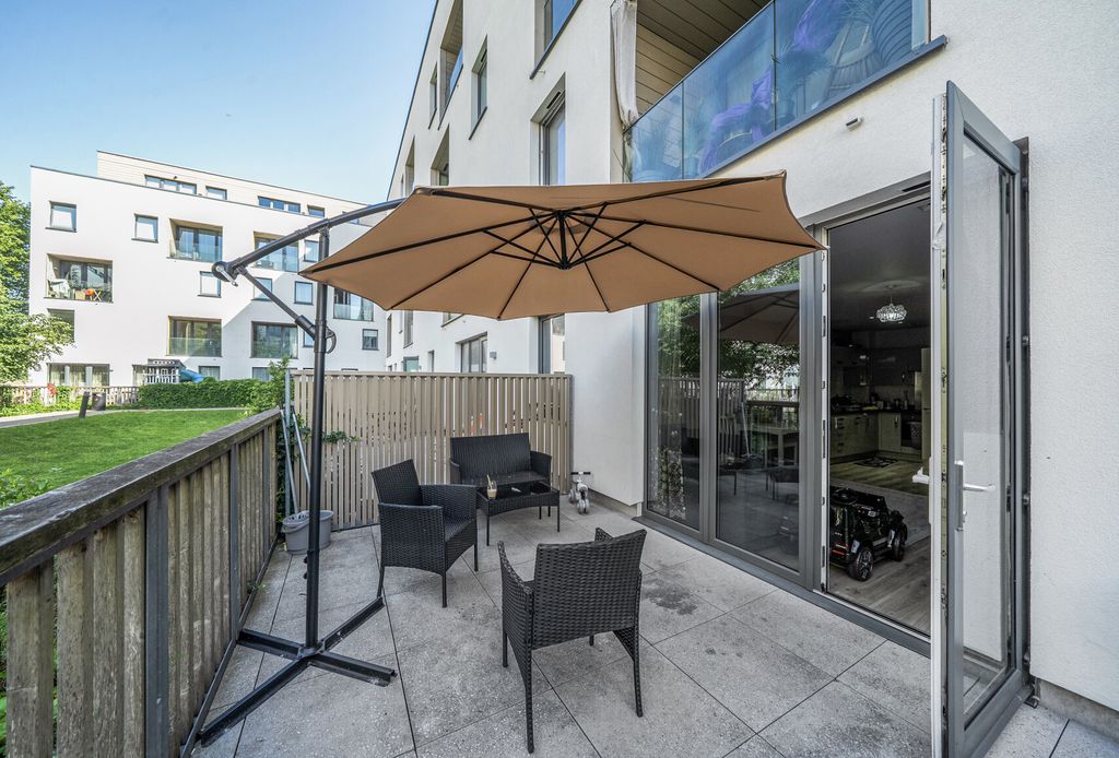 Property photo 3 of 10 1482036-14-6A3ba1...
