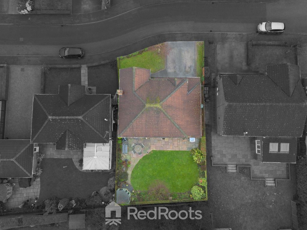 Property photo 2 of 41 4696113