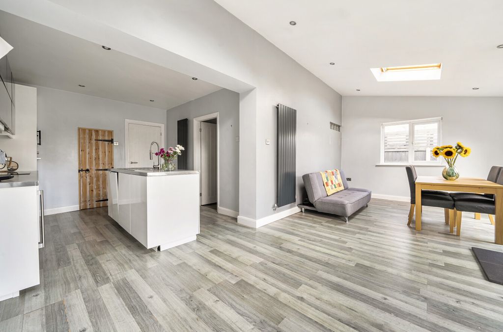 Property photo 2 of 20 1515800 (16).Jpg