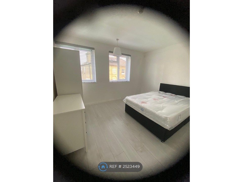 Property photo 2 of 3