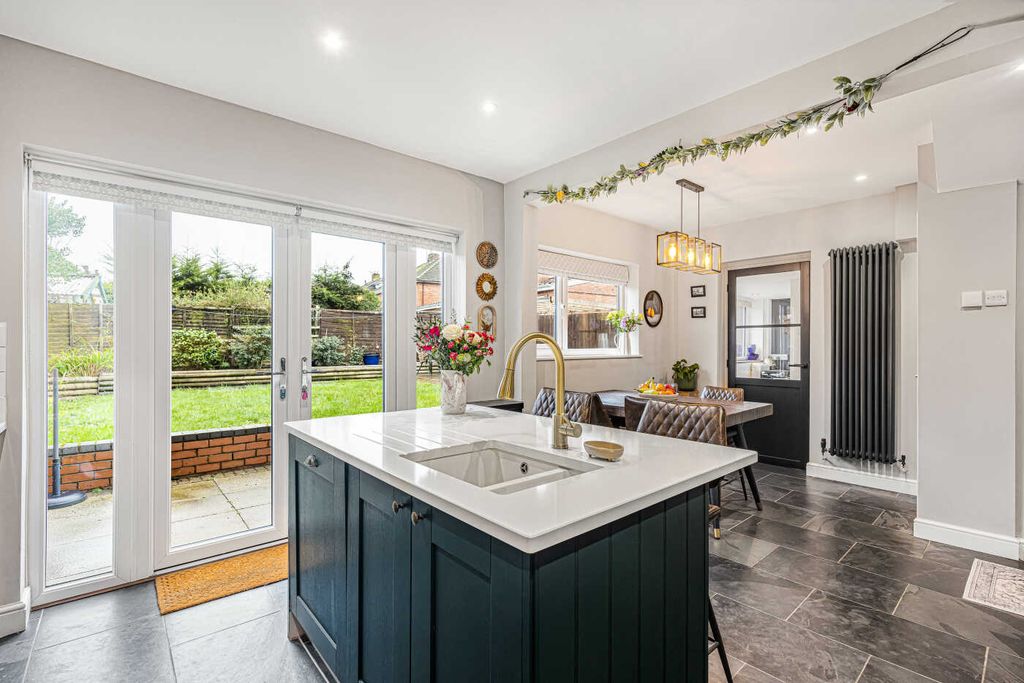 Property photo 3 of 26 12_72678