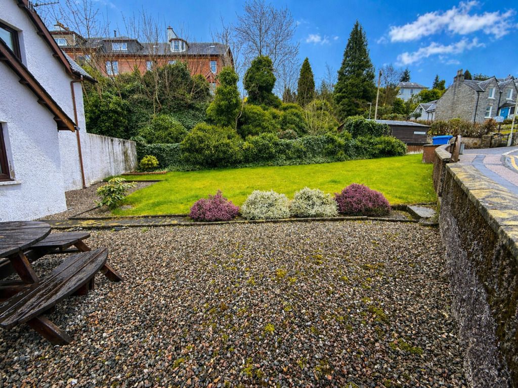 Property photo 3 of 20