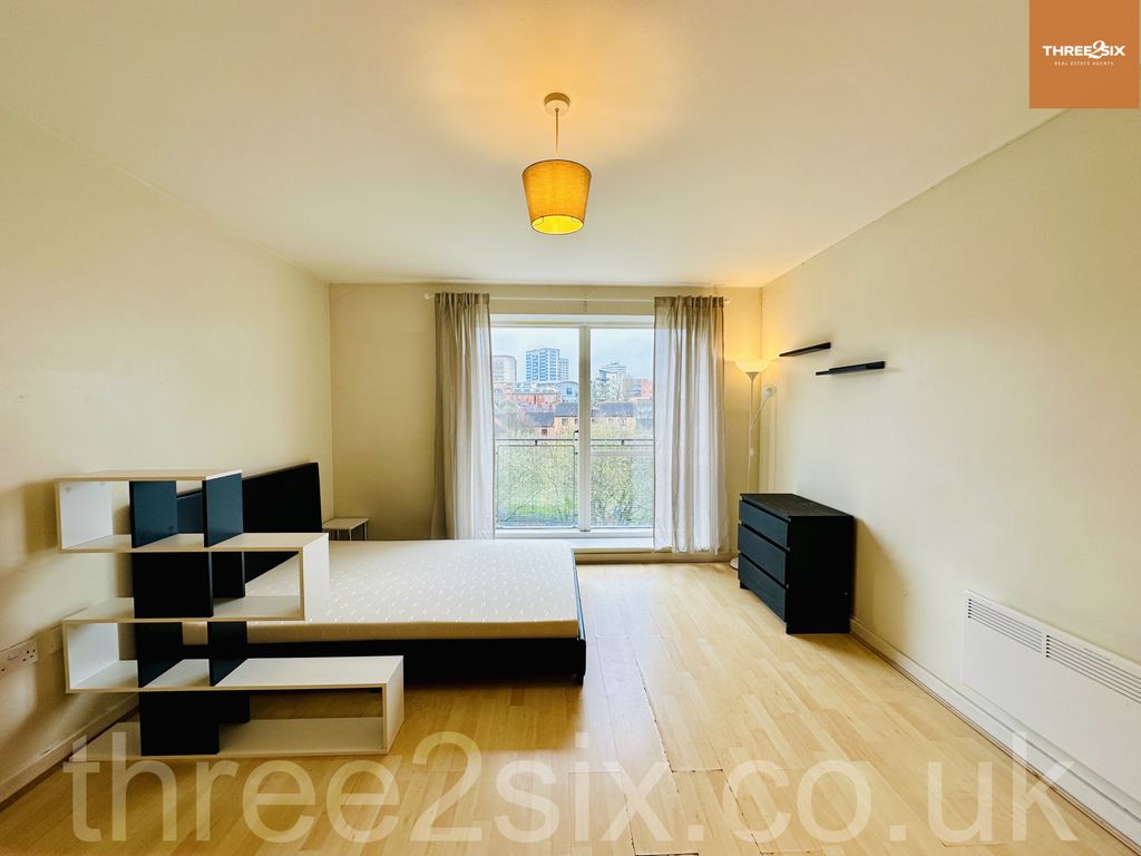 Property photo 2 of 6 Gallery