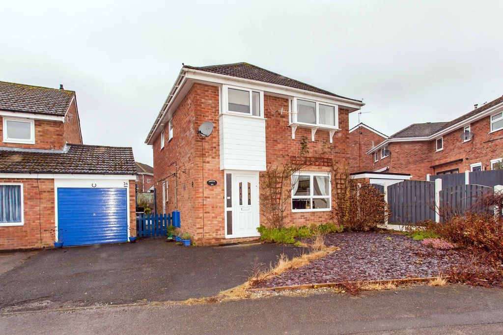 Property photo 1 of 28