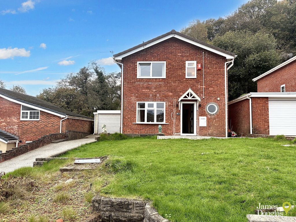 Property photo 1 of 8 Img_8591