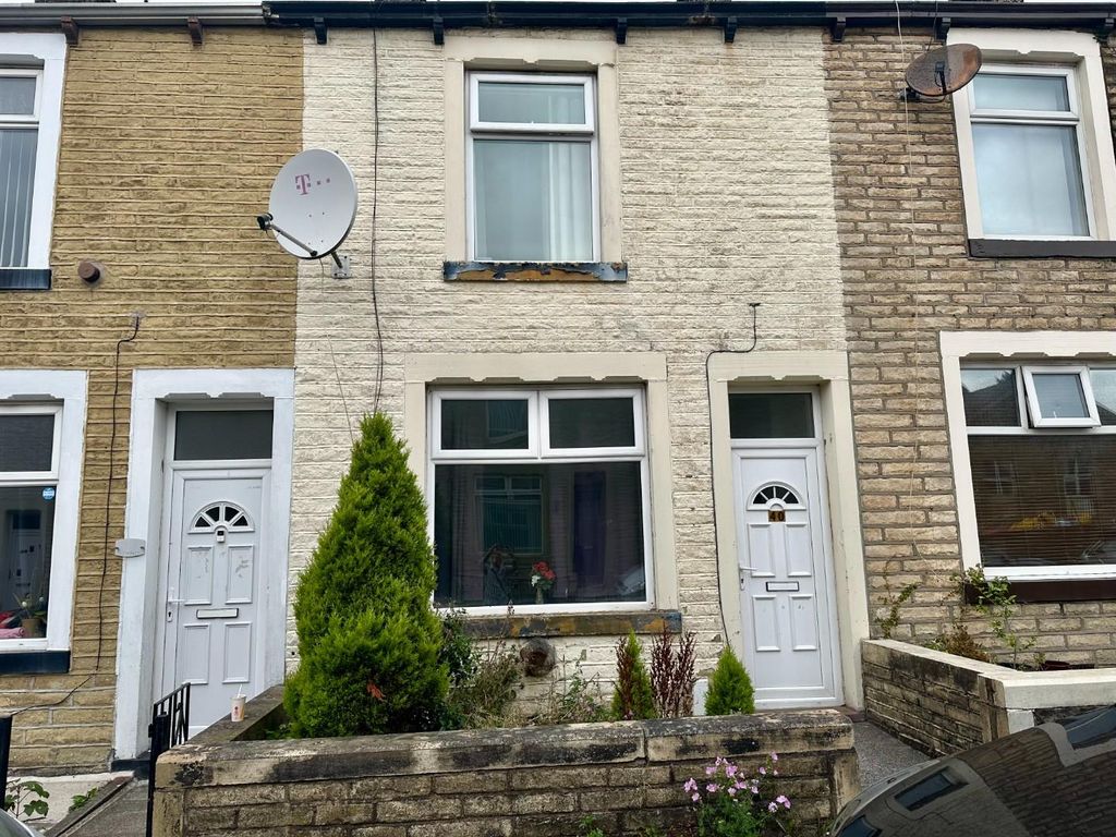 Property photo 2 of 9